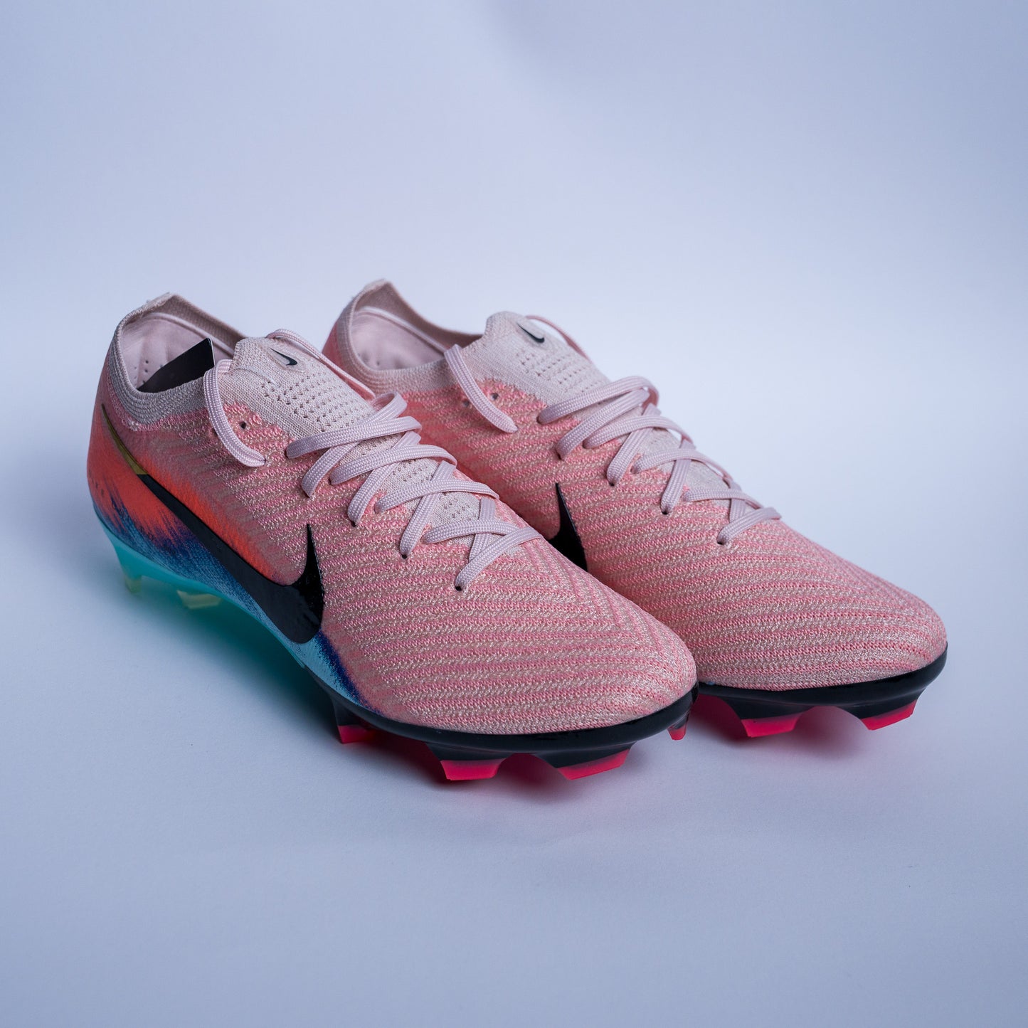 United Mercurial Vapor 16 Elite Firm-Ground Low-Top Football Boot